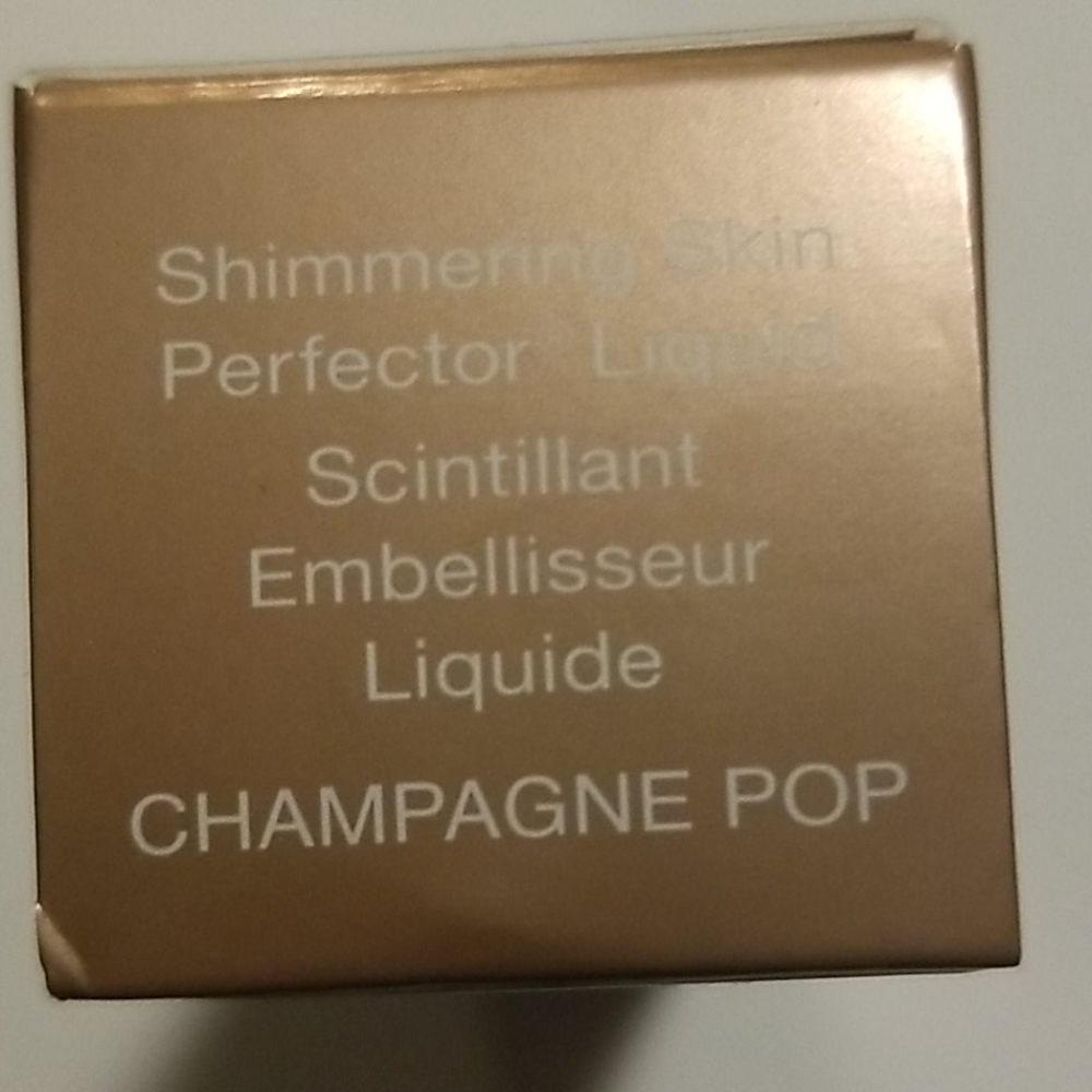 LAST ONE! ⭐HP⭐ BECCA Champagne Pop Shimmering Skin Perfector - Picture 7 of 8